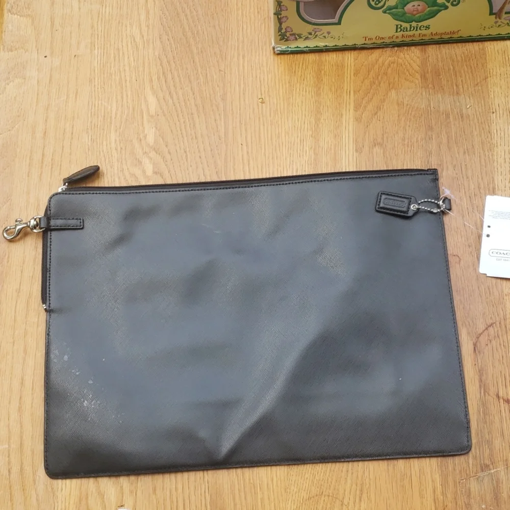 Coach Document Case Black NWT - Picture 2 of 3